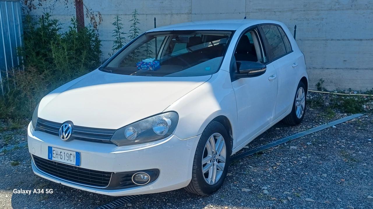 Volkswagen Golf 1.6 TDI DPF DSG 5p. Highline