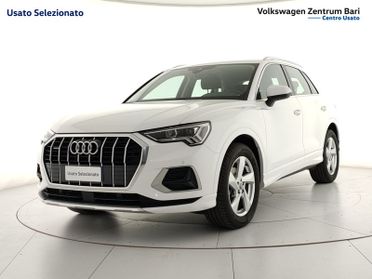 Audi Q3 35 2.0 tdi business advanced quattro s-tronic