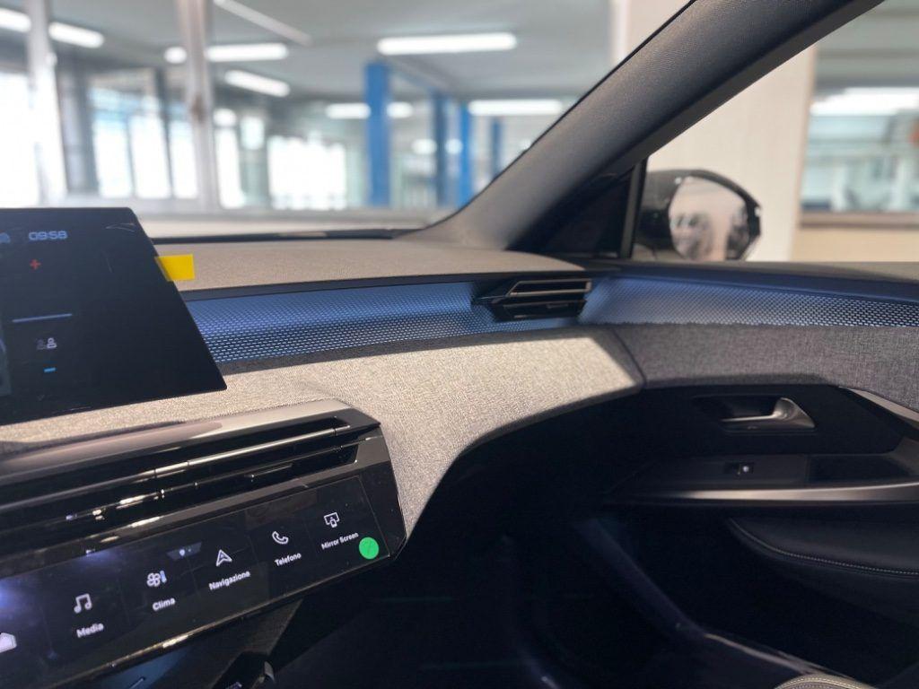 Peugeot 3008 GT Hybrid 145 TURBO A CATENA 8 ANNI DI GARANZIA