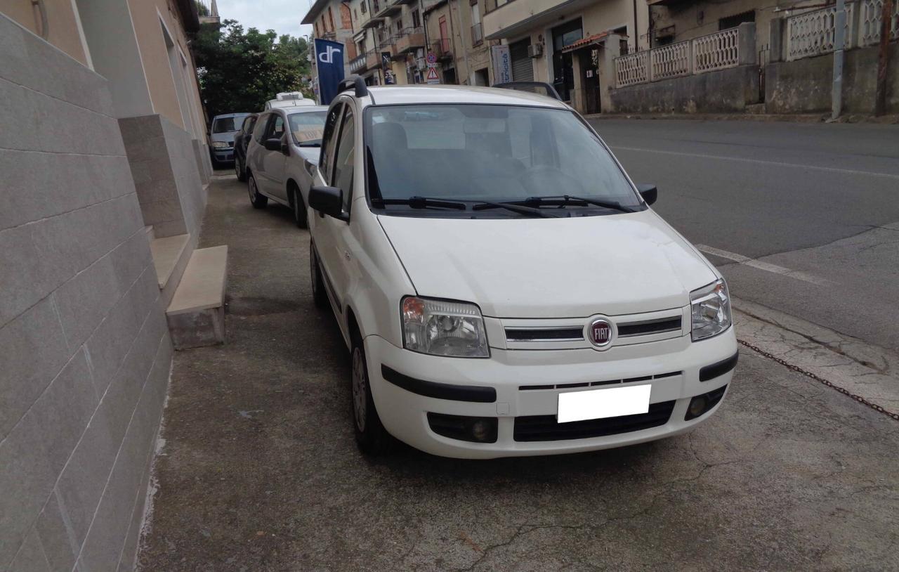 FIAT PANDA 1.3 MJT DYNAMIC (FINANZIABILE)