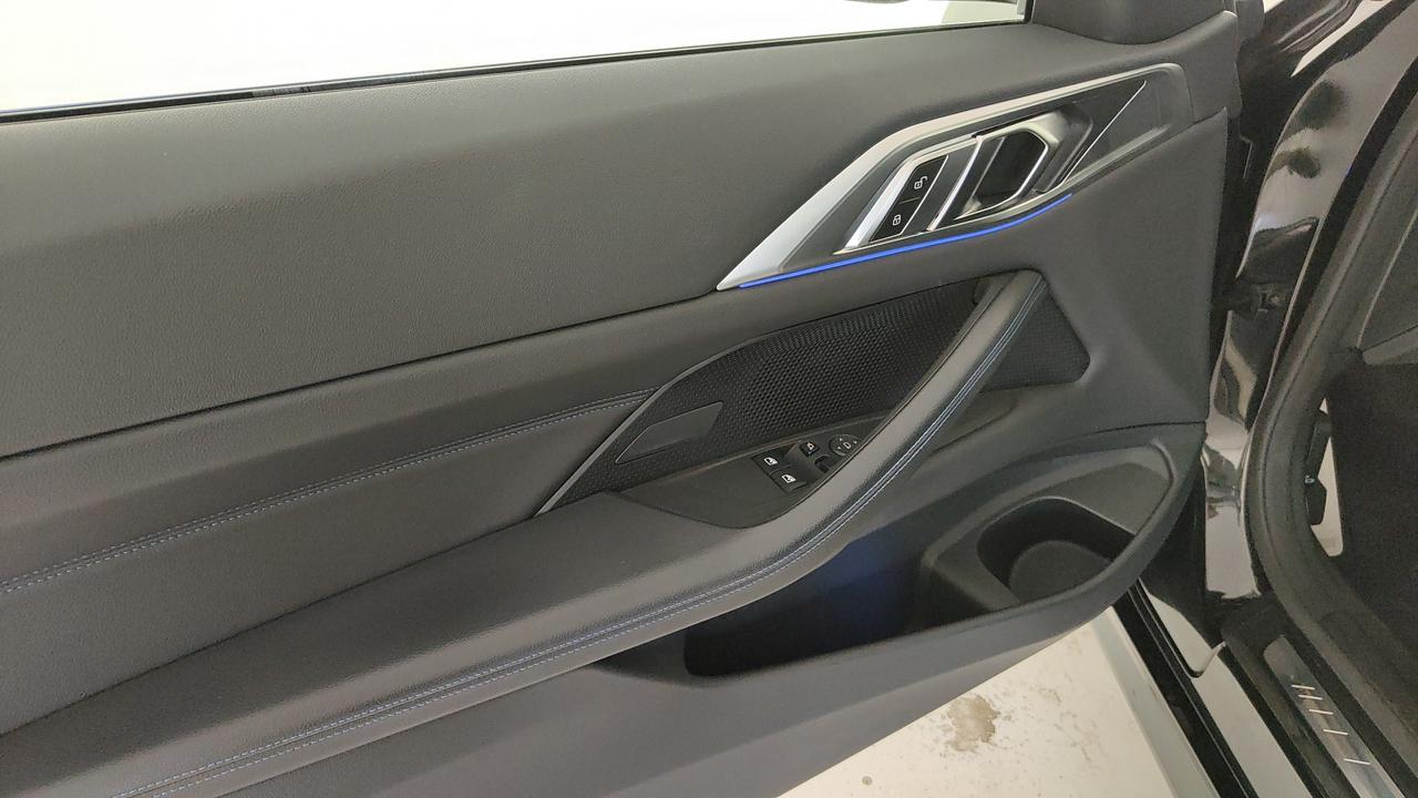 BMW Serie 4 G22 2020 Coupe - 420d Coupe mhev 48V xdrive Msport auto