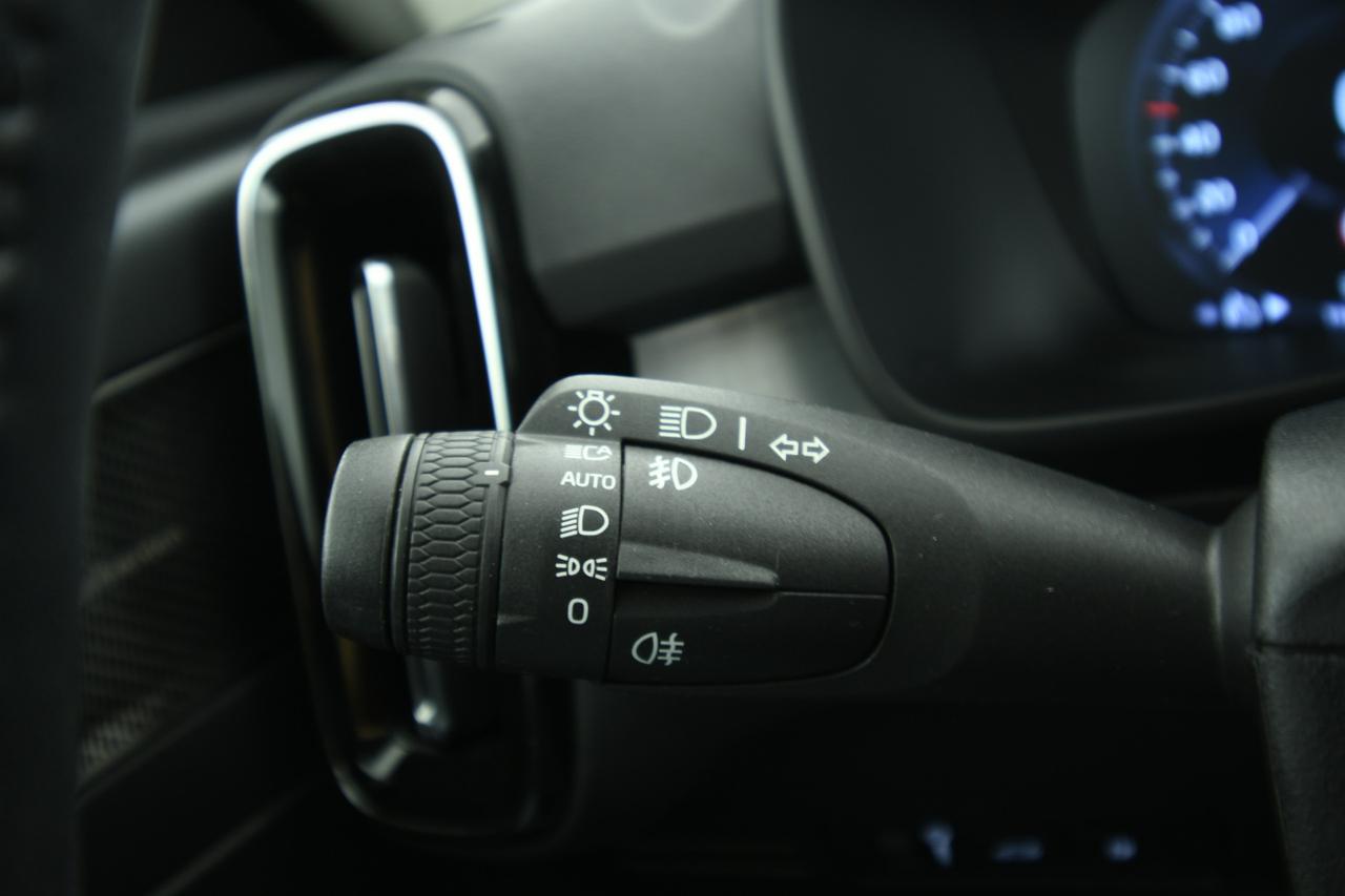 VOLVO XC40 1.5 t4 phev Inscription Expression auto my21 APP CONNECT+NEOPATENTATI