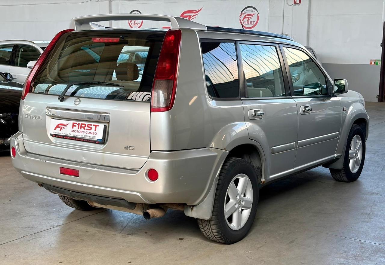 Nissan X-Trail 2.2 dCi Elegance