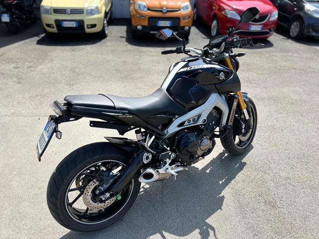 YAMAHA MT-09 ABS