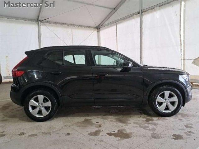 VOLVO XC40 XC40 2.0 d3 - FZ097JJ