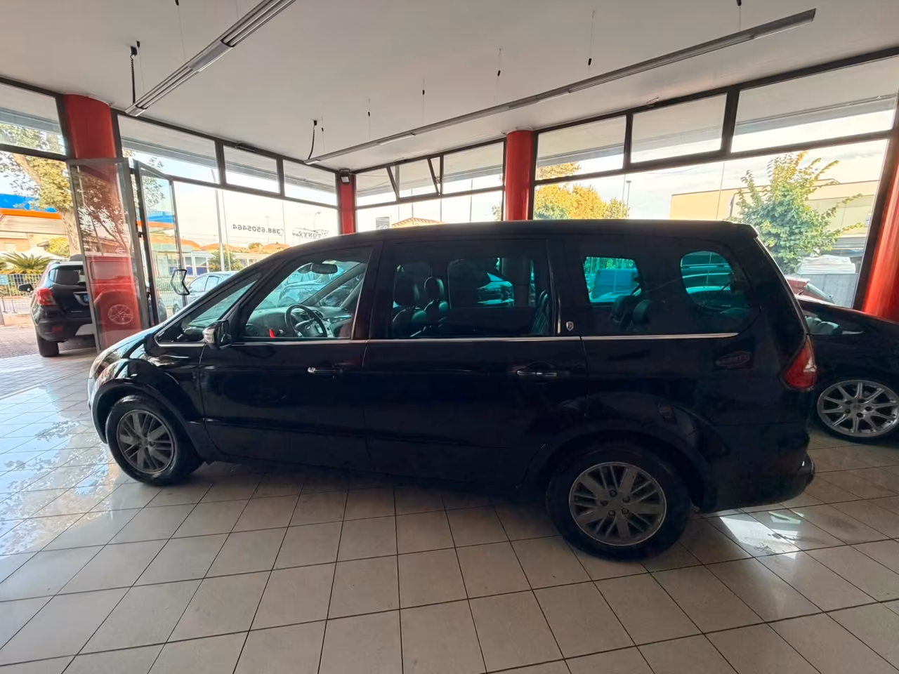 Ford Galaxy 2.0 TDCi 140 CV 7 POSTI