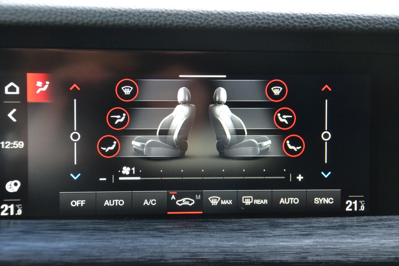 Alfa Romeo Stelvio 2.2 160CV AT8 *FULL LED+NAVI+PDC+RCAM+F1+PRIVACY*