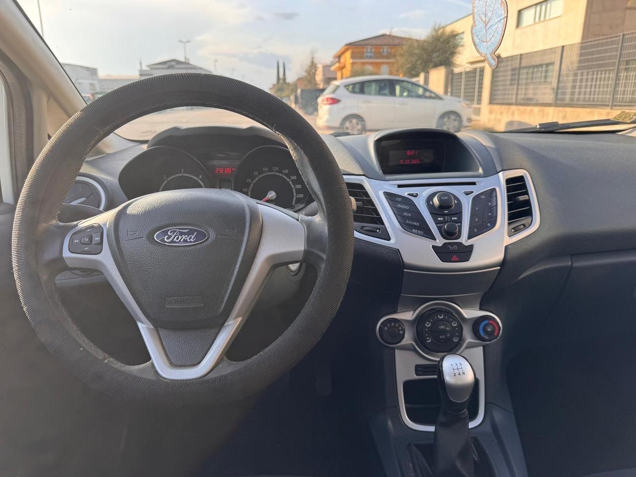 Ford Fiesta 1.4 TDCi Business GARANZIA 12 m