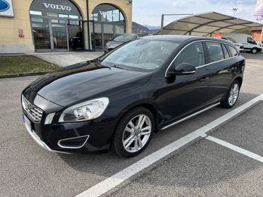 Volvo V60 D3 Geartronic Mom. Dynamic 2.0 TDCi 136CV