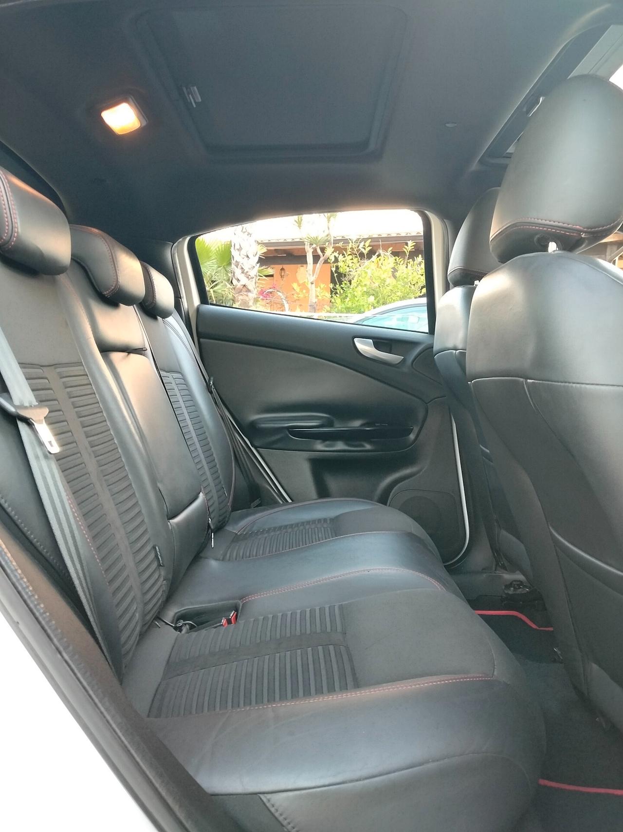 Alfa Romeo Giulietta 1.6 JTDm-2 105 CV Distinctive