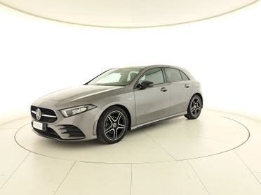 Mercedes-Benz Classe A 180 d premium night edition auto