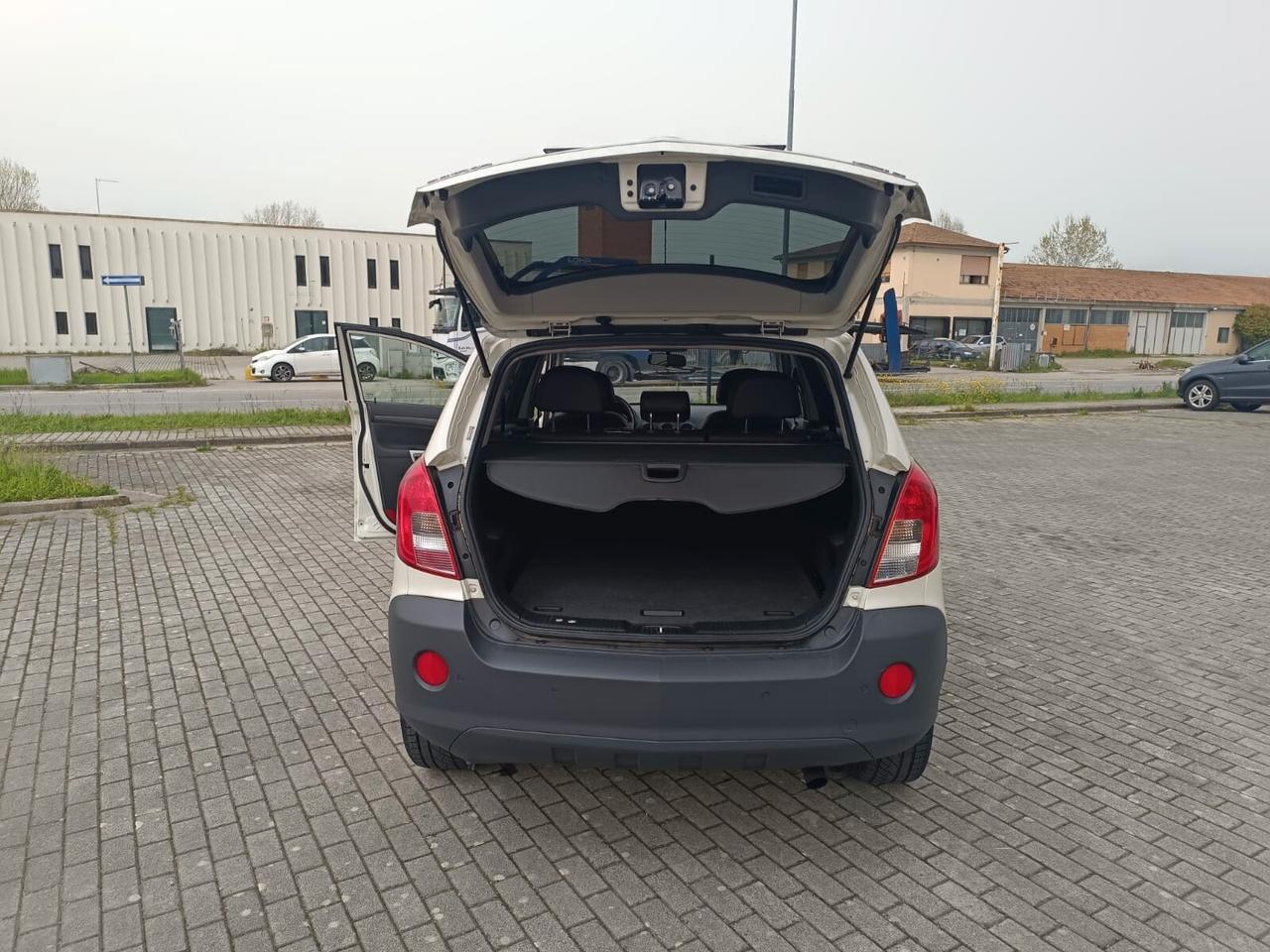 Opel Antara 2.2 CDTI 4X4 del 2012 SOLO 133.000 KM