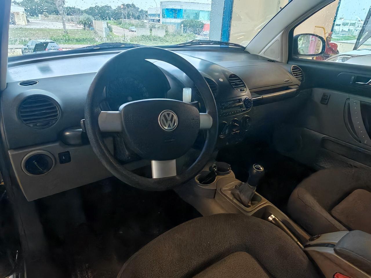 Volkswagen New Beetle 1.9 TDI 101CV