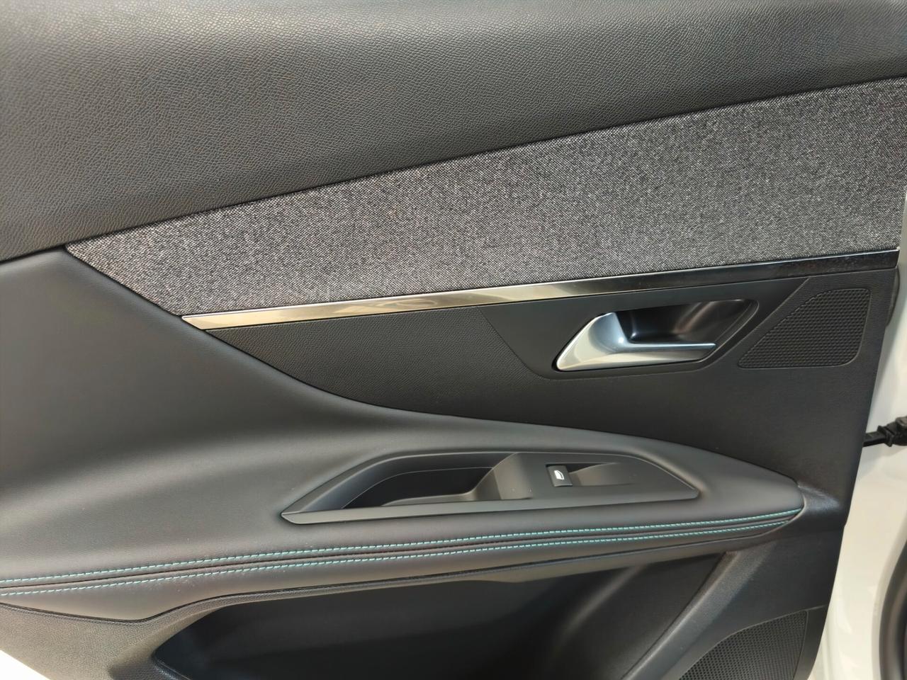 Peugeot 3008 PureTech Turbo 130 S&S EAT8 Allure Pack