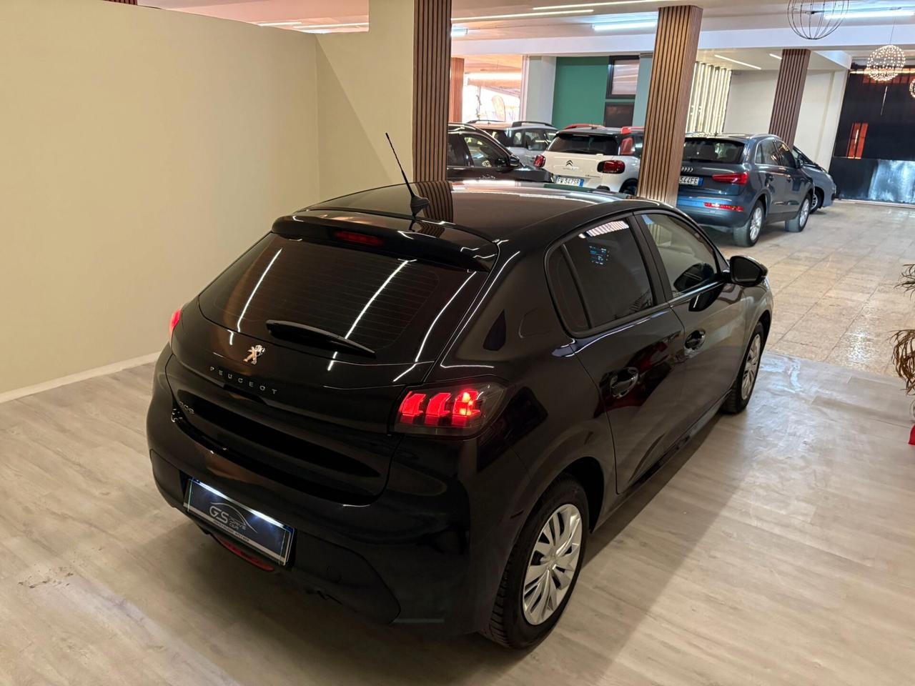 Peugeot 208 1.2cc PureTech 75cv Allestimento Allure Pack