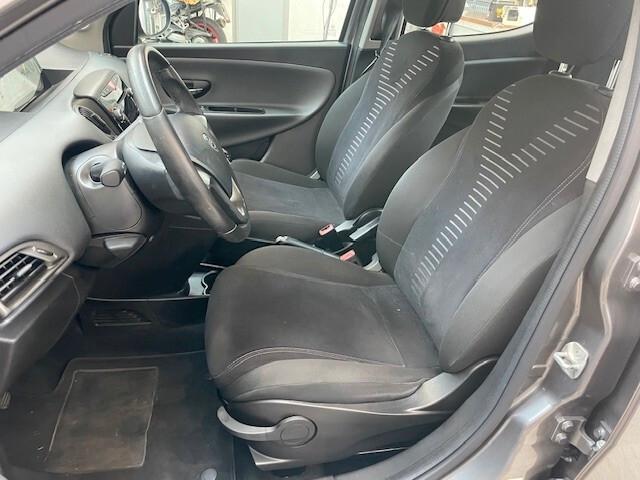 Lancia Ypsilon 1.2 69 CV 5 porte S&S Gold E5 GARANZIA 12 MESI!!!!