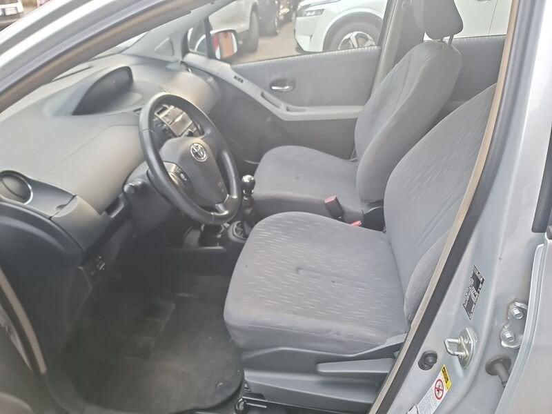 Toyota Yaris 1.3 Active