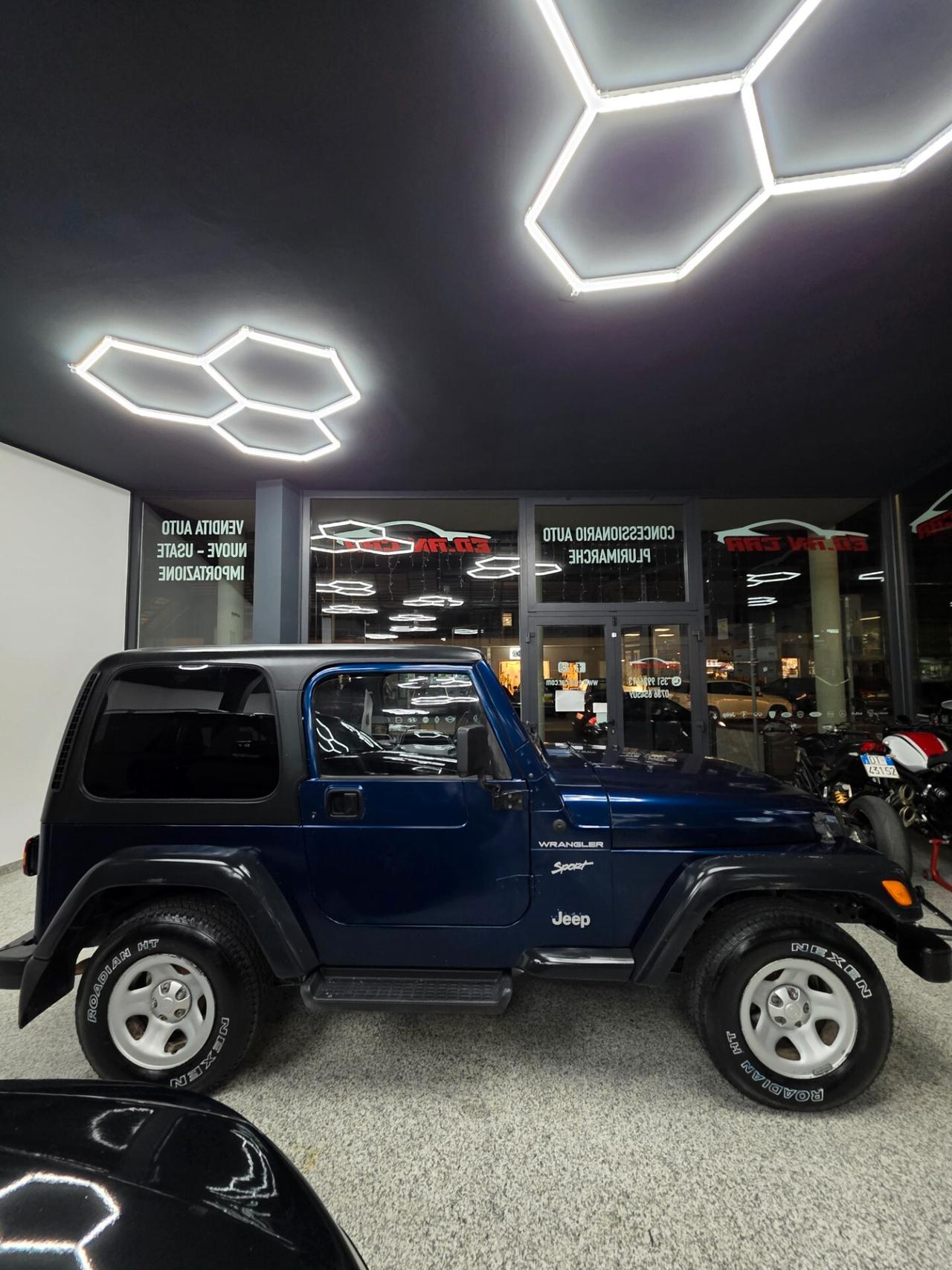 Jeep Wrangler 4.0 cat Sport