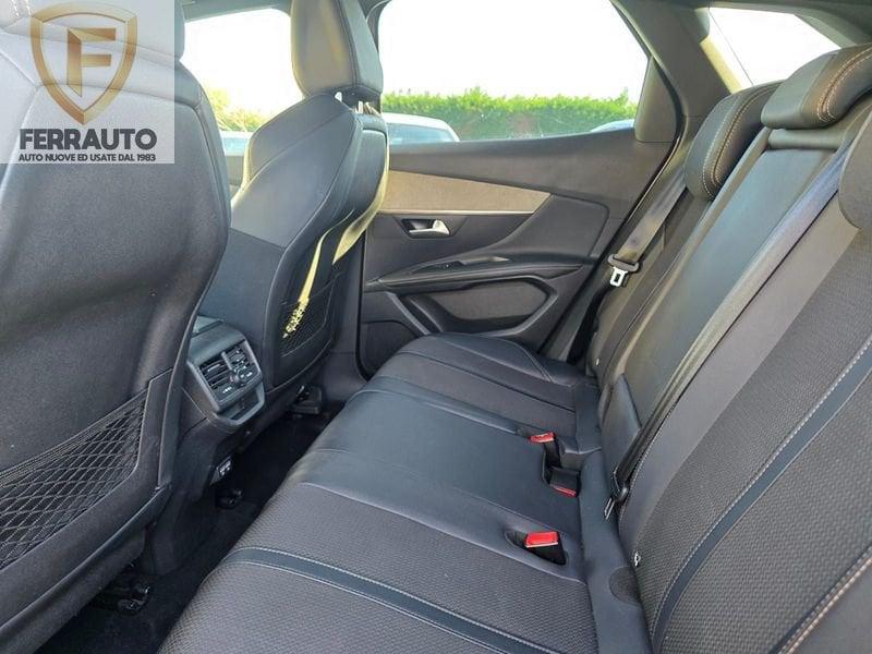 Peugeot 3008 130 EAT8 GTPack TETTO APRIBILE
