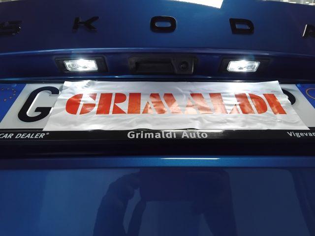 SKODA Kamiq 1.0 TSI 115 CV DSG Black Dots VIDEO 17"