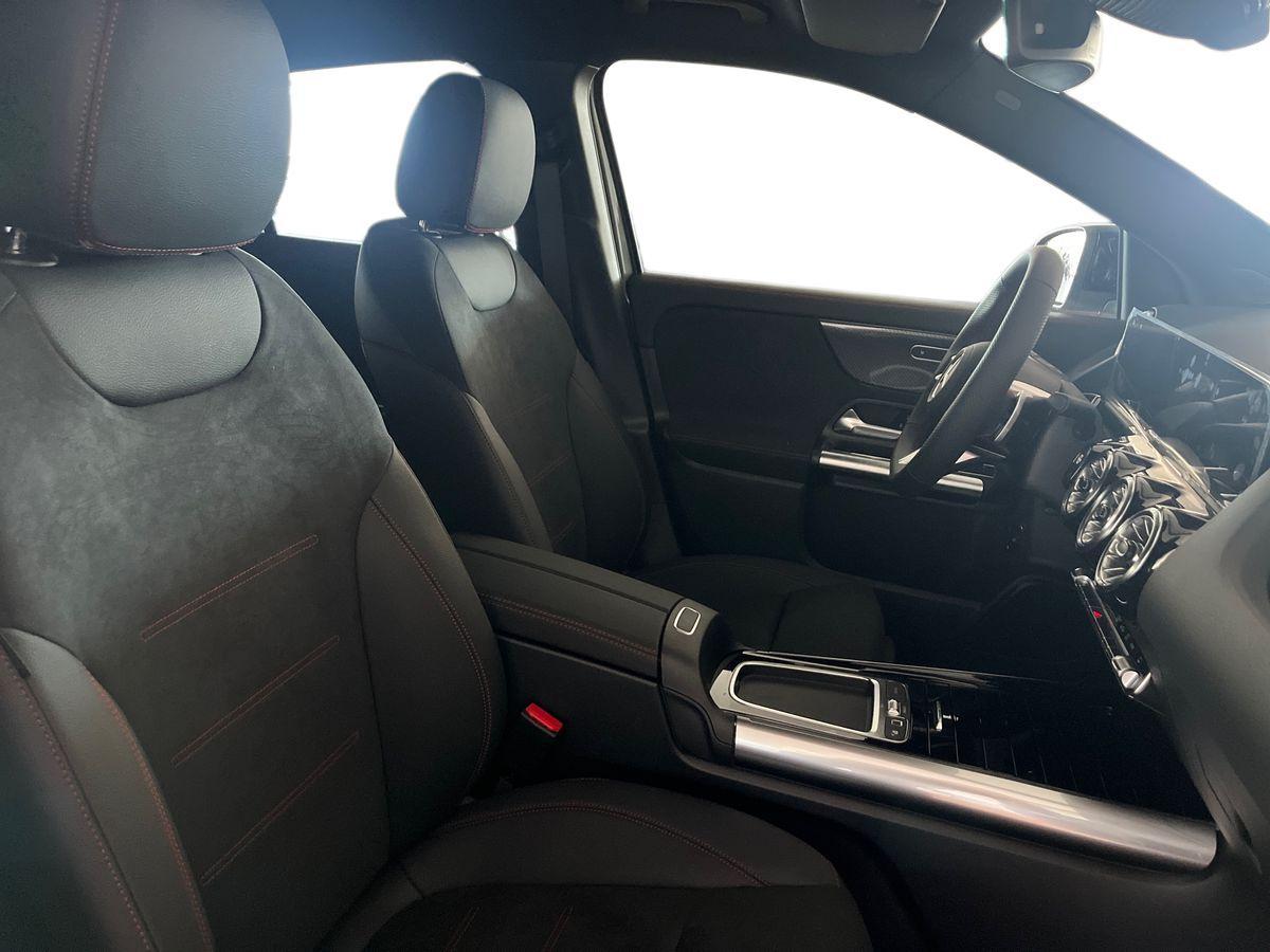 Mercedes-Benz GLA 200 d Automatic 4MATIC