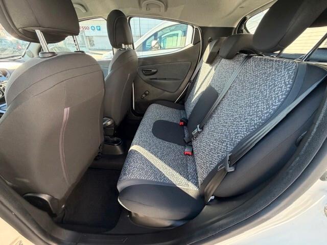 Lancia Ypsilon 1.2 69 CV 5 porte S&S Elefantino Blu