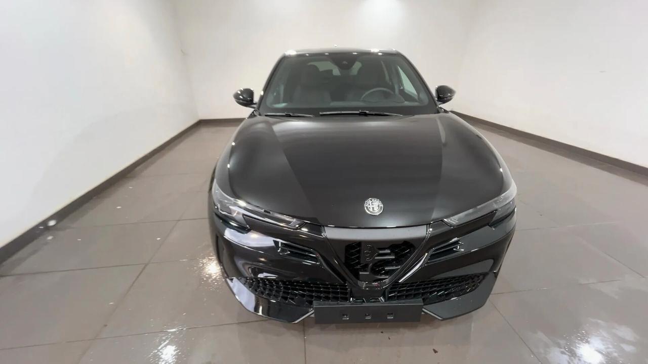 Alfa Romeo Junior Speiale 1.2 145 CV Hybrid