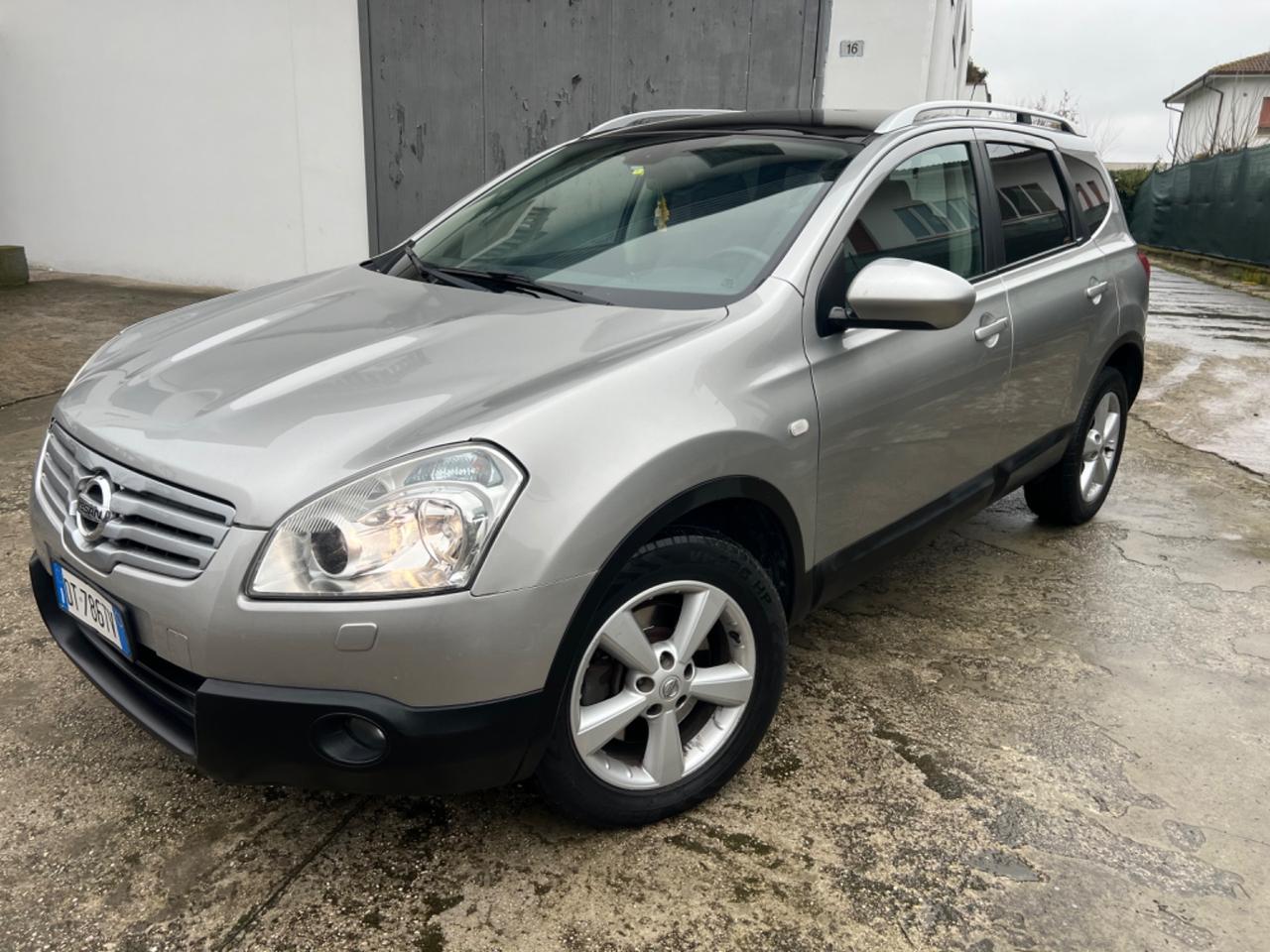 NISSAN QASHQAI 2.0 DIESEL 4X4 7 POSTI FULL OPTIONAL