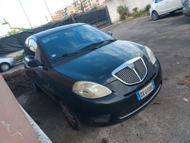 Lancia Ypsilon Ecochic GPL 2009