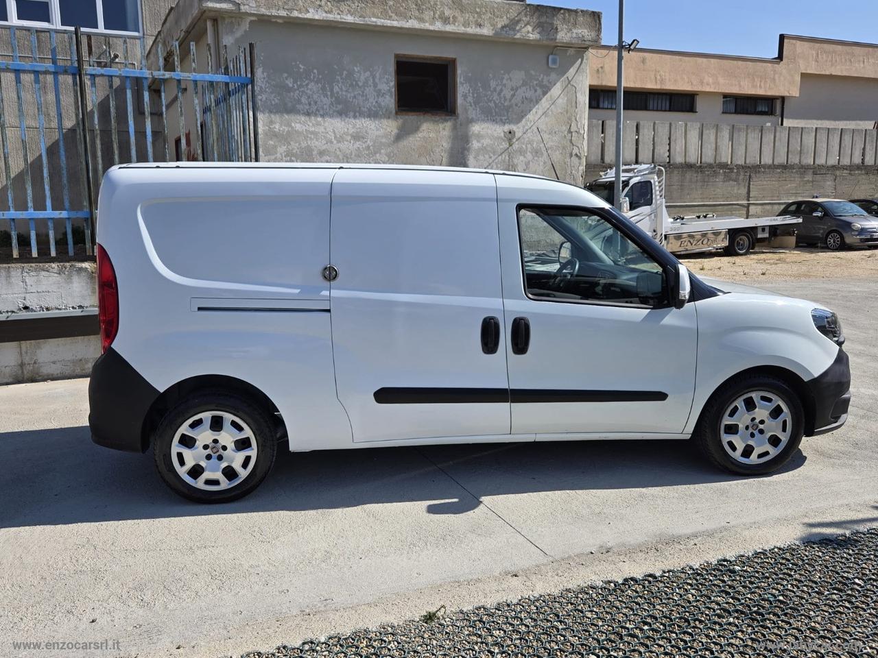 Doblò 1.6 MJT 120CV S&S Lounge Maxi
