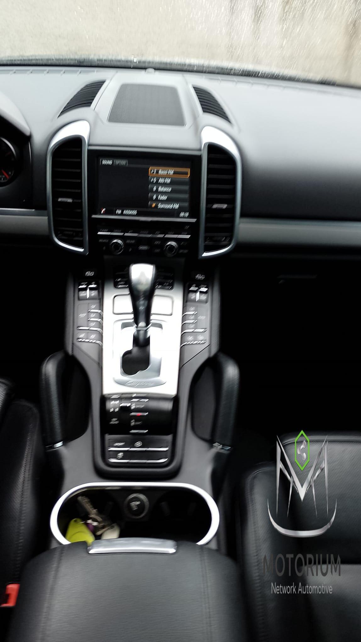 Porsche Cayenne Diesel 3.0 V6 245 CV Tiptronic