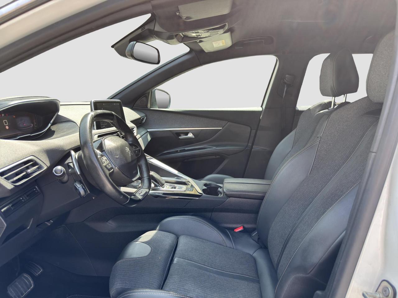 Peugeot 3008 1.5 130cv bluehdi GT Line 2020