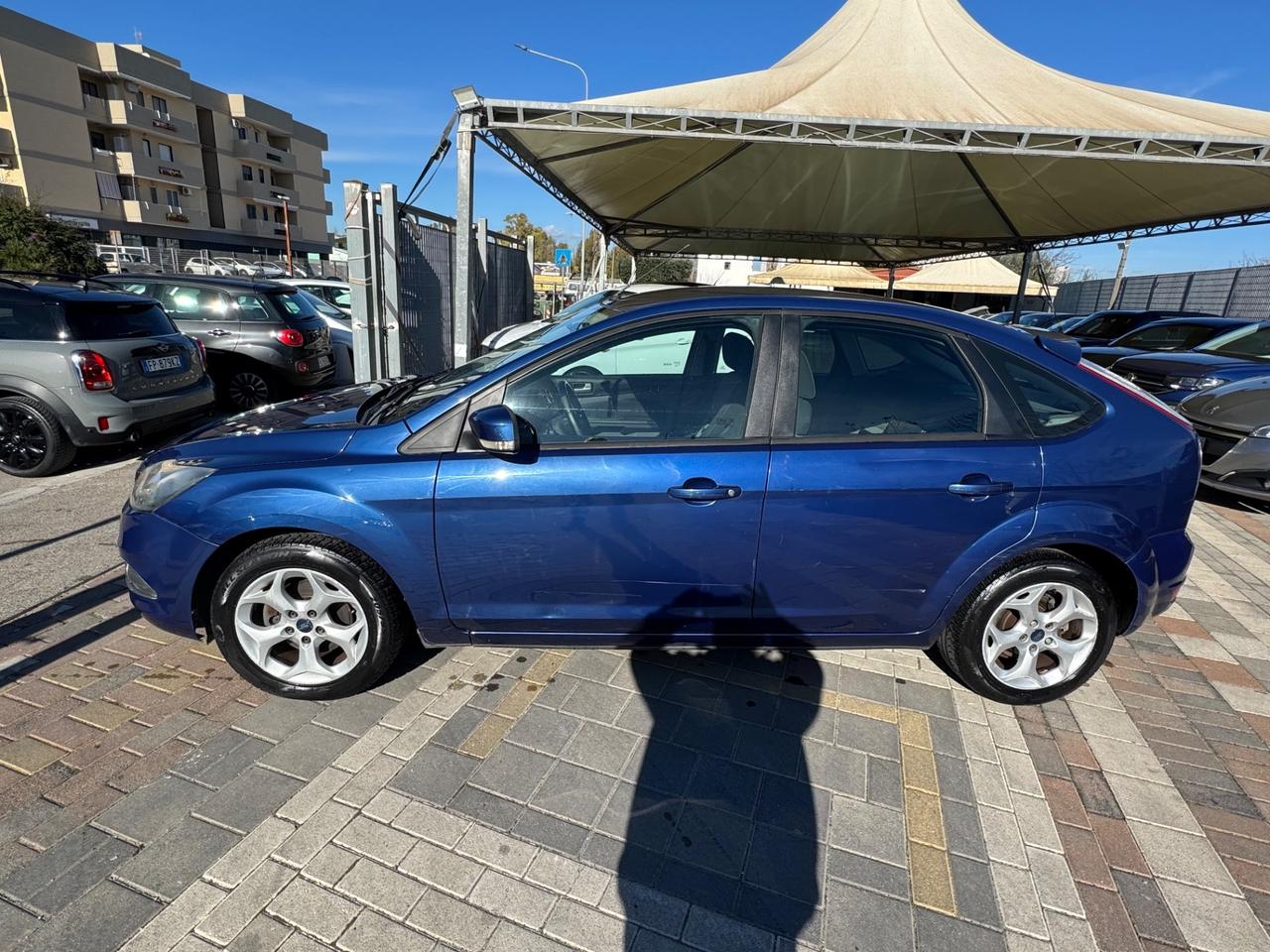 Ford Focus 1.6 (115CV) 5p. Bz.- GPL Titanium