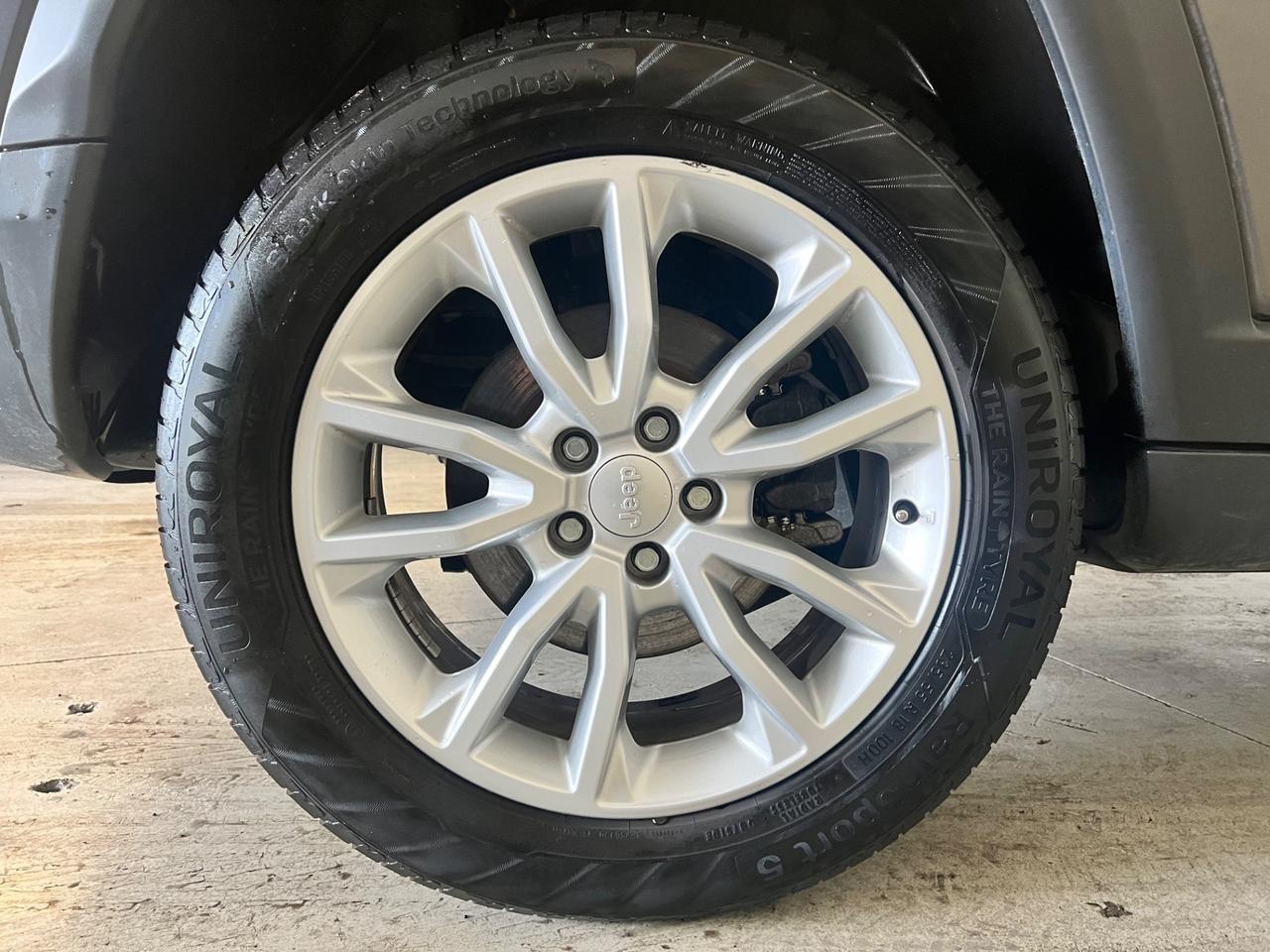 Jeep Compass II 2017 1.3 turbo t4 phev Limited 4xe at6