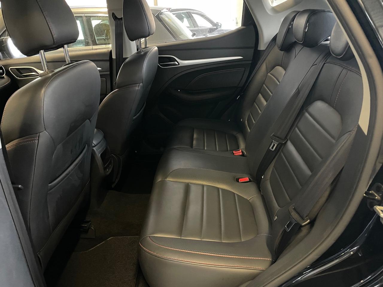 Mg ZS 1.5 Luxury Pelle Navy