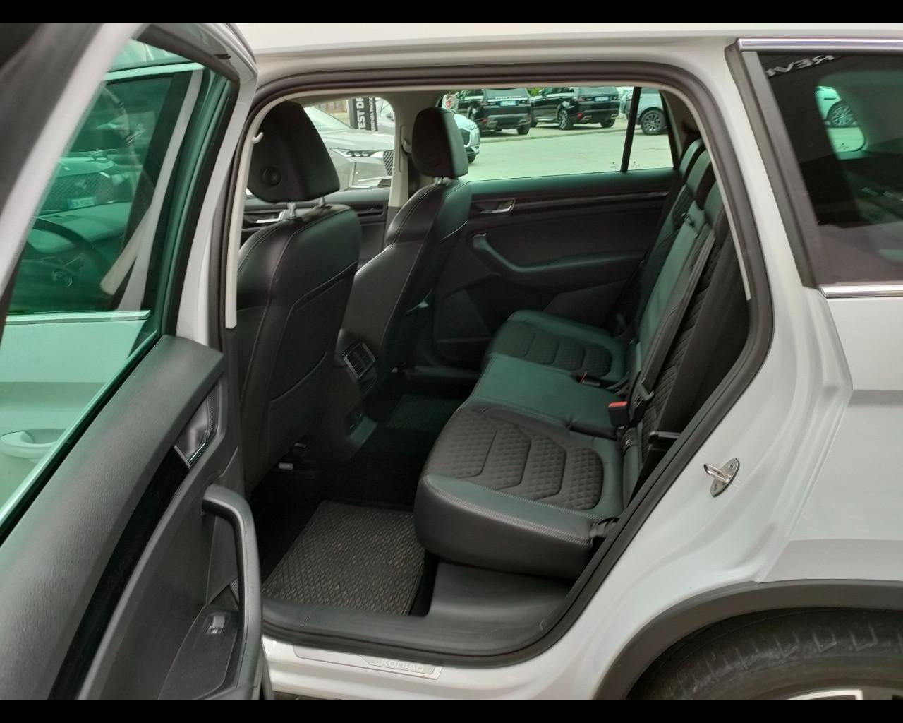 SKODA Kodiaq - Kodiaq 2.0 TDI SCR 4x4 DSG Style