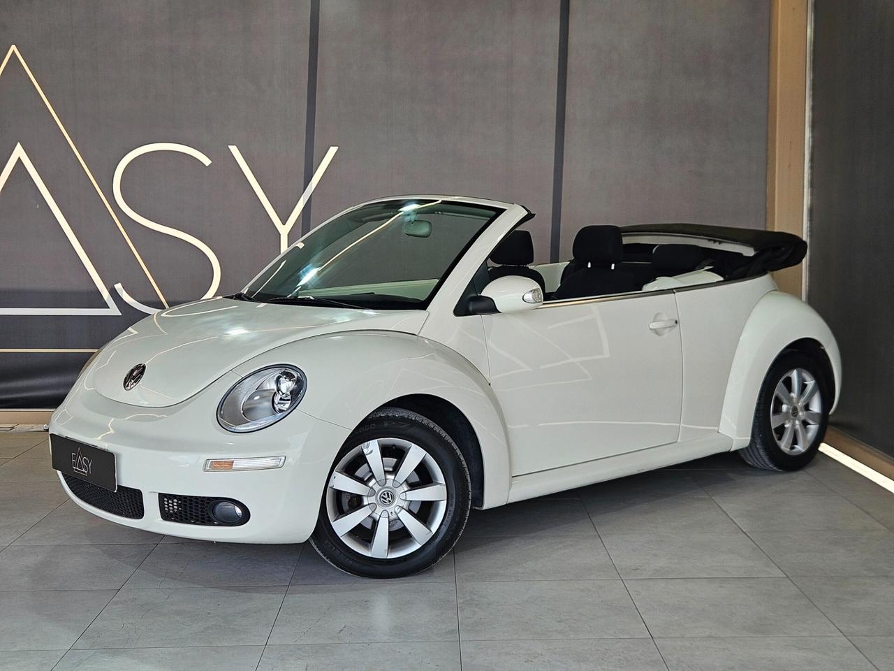 Volkswagen New Beetle Cabrio 1.6 FL