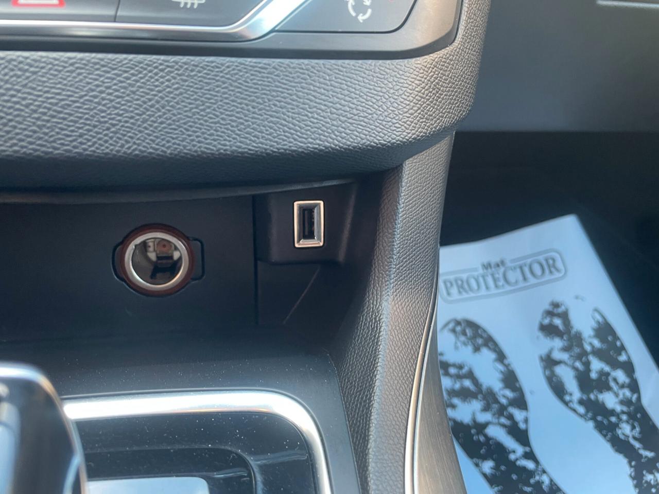 Peugeot 308 UNICO PROPRIETARIO - AUTOMATICA NEOPATENTATI
