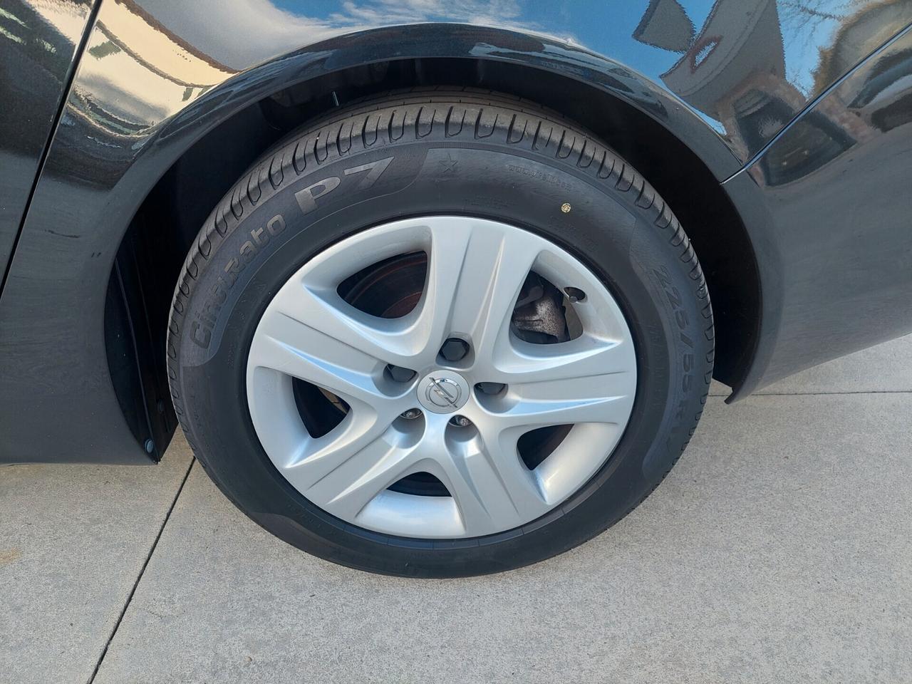 Opel Insignia 2.0 CDTI Sports Tourer 130cv