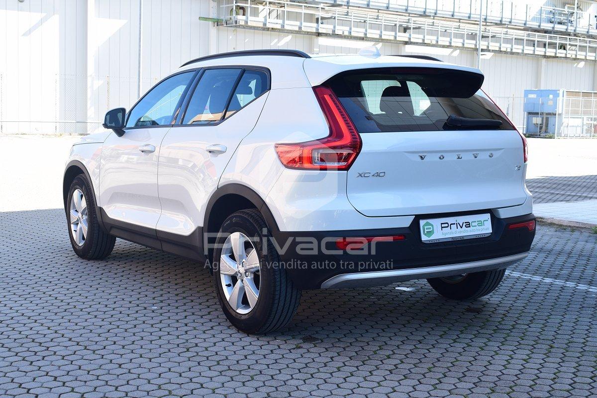 VOLVO XC40 T2 automatico Essential