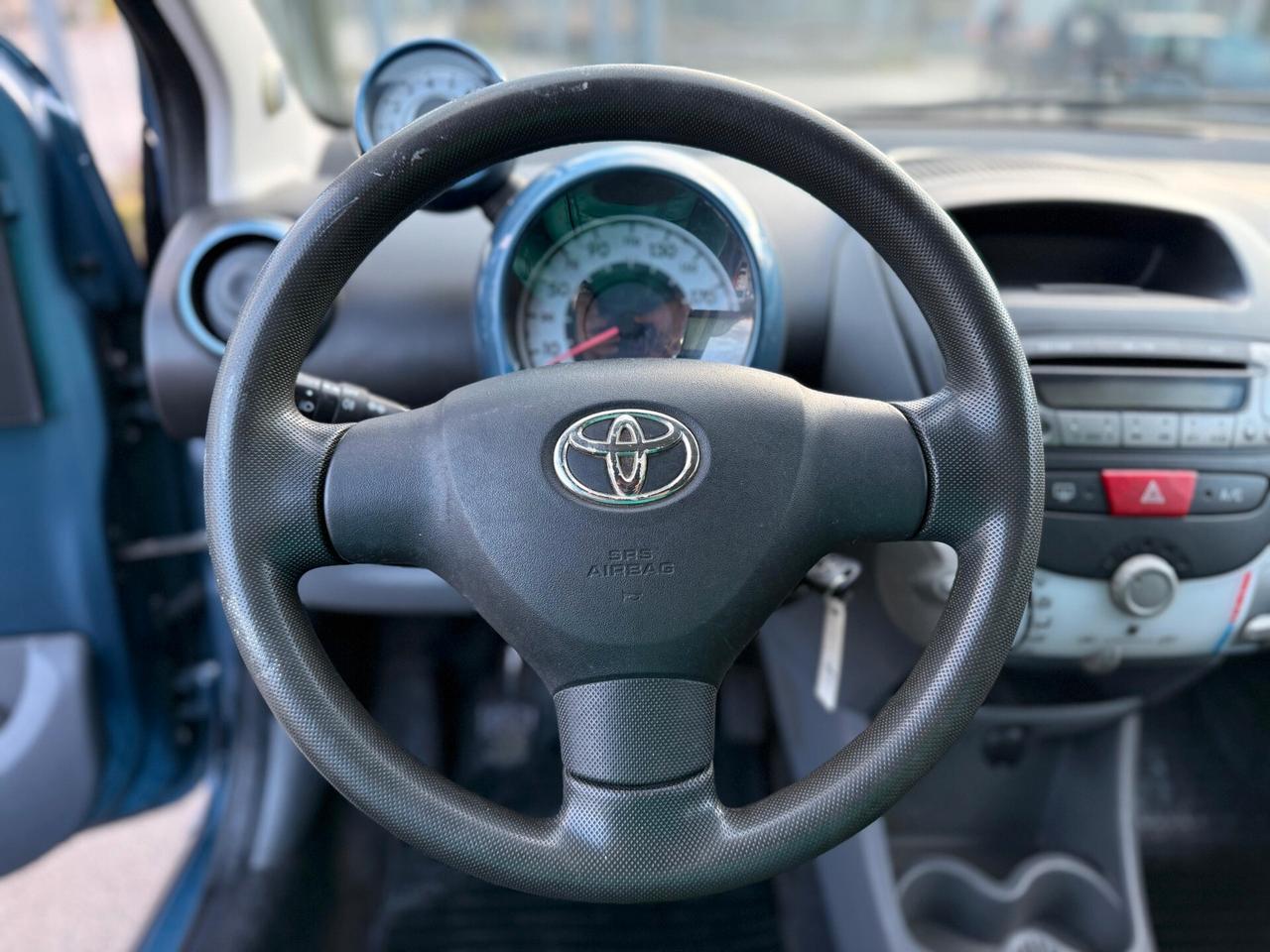 Toyota Aygo 1.0 12V VVT-i GPL 5 P. Now