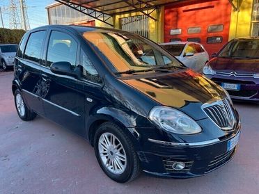 Lancia MUSA 1.6 Multijet Poltrona Frau, motore brucia olio