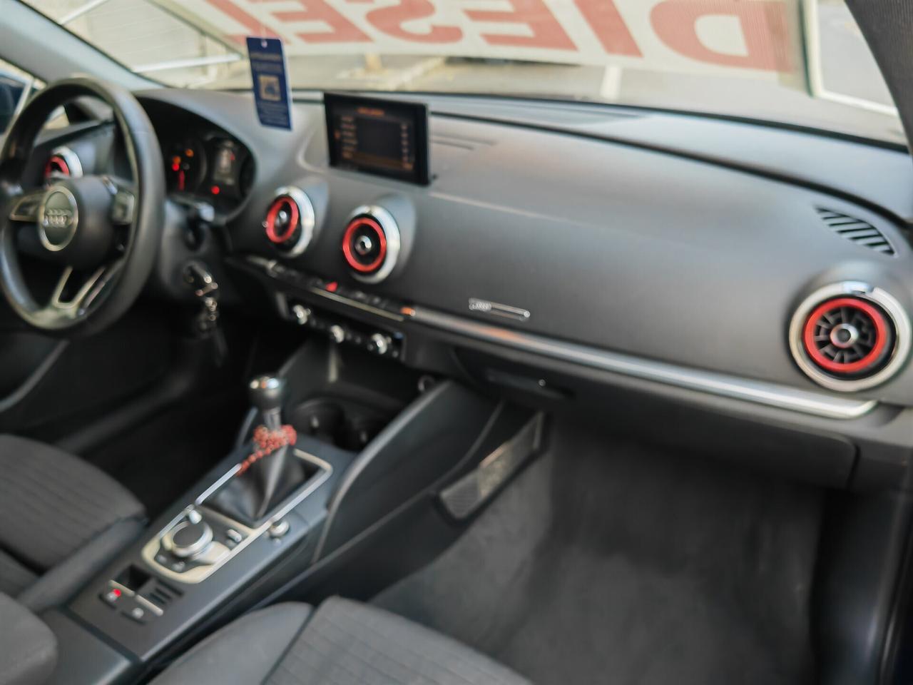 AUDI A3 1.6 TDI SBP STRONIC CV 116 KW85 FULL