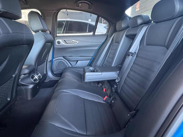 ALFA ROMEO Giulia 2.2 Turbodiesel 210 CV AT8 AWD Q4 Veloce