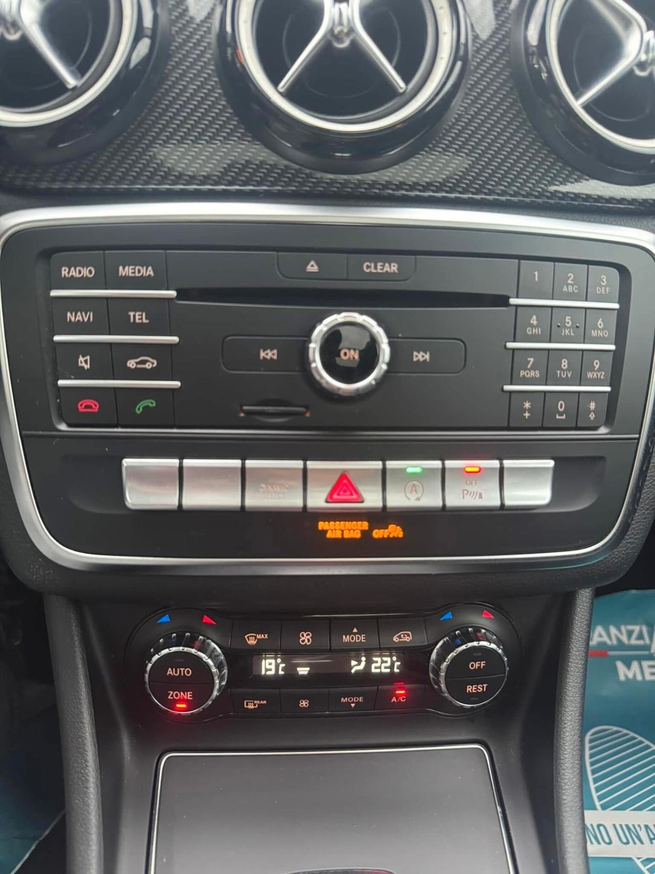 Mercedes-benz GLA 200 d Automatic Premium NIGHT EDITION