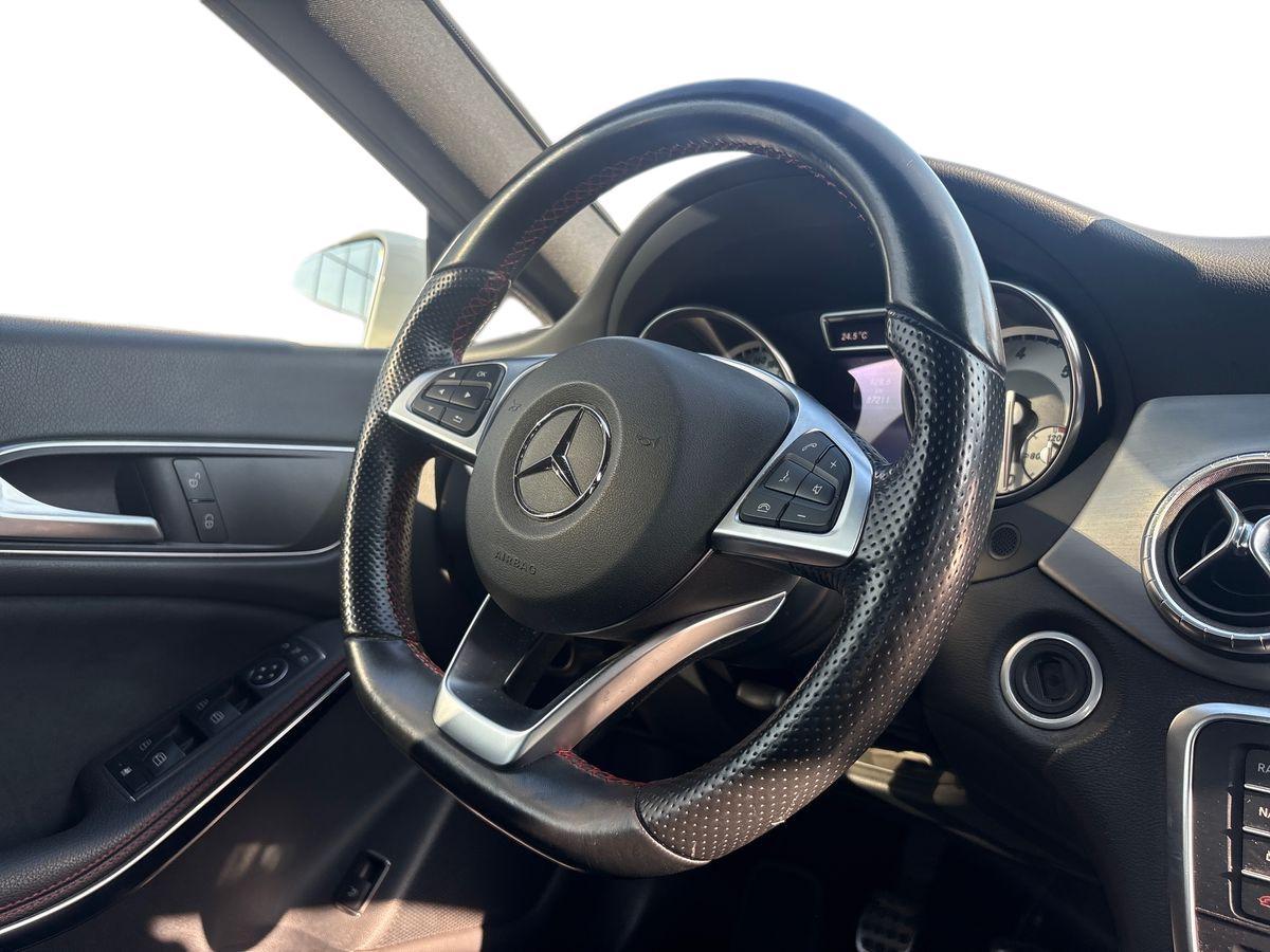 Mercedes-Benz CLA 180 d (cdi) Premium E6