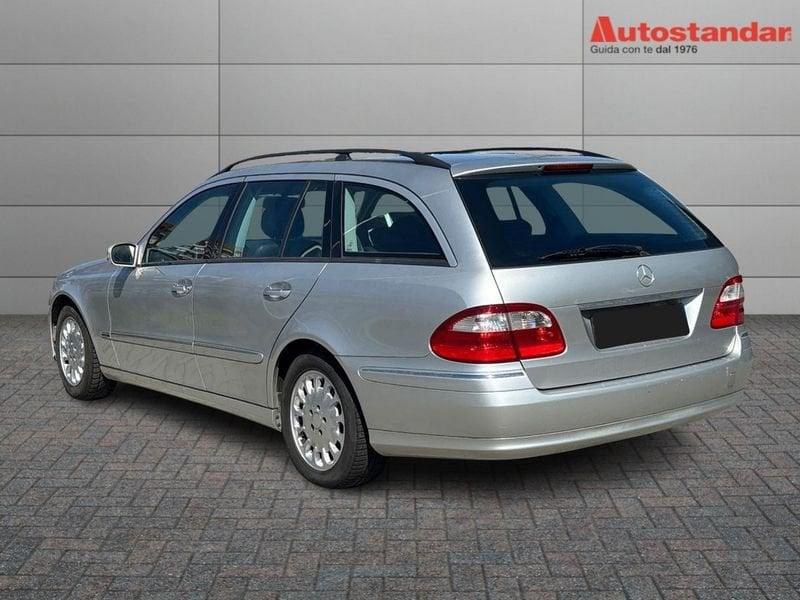 Mercedes-Benz Classe E (W/S210) 320