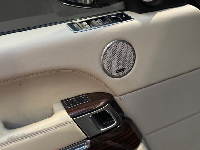 LAND ROVER Range Rover 3.0 TDV6 Autobiography
