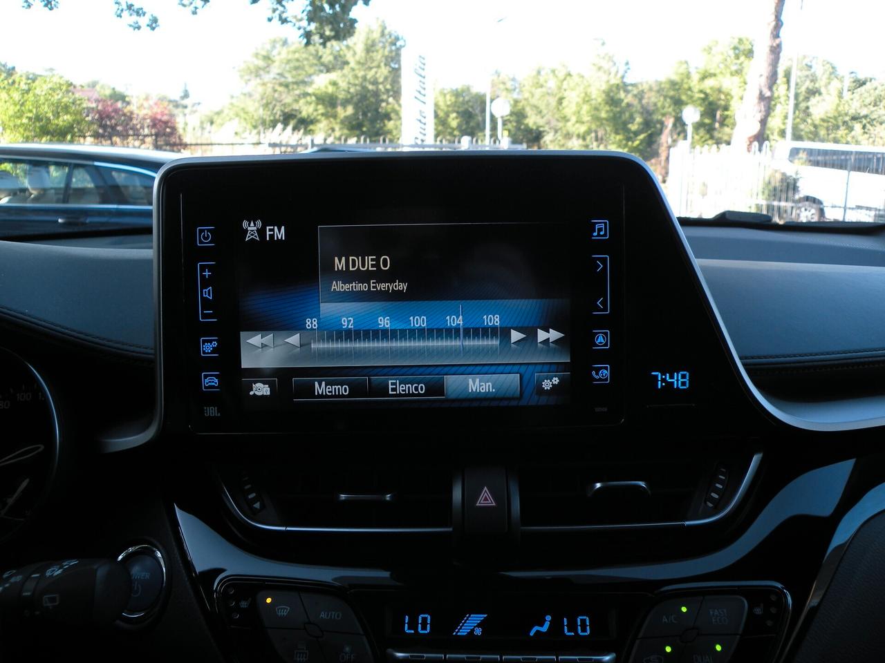 TOYOTA C-HR 1.8 Hybrid E-CVT Lounge 2019