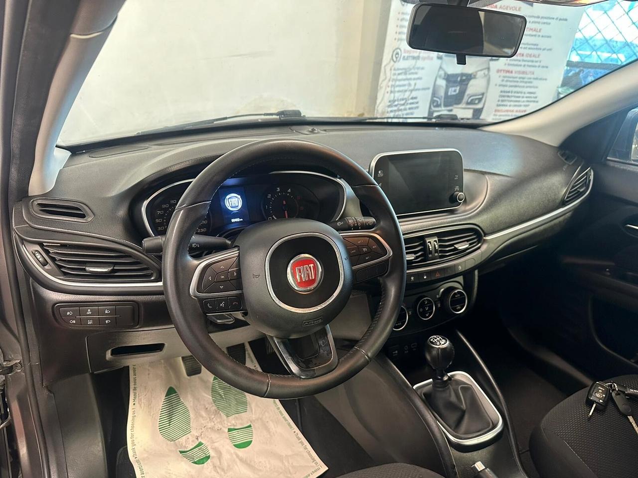 Fiat Tipo 1.6 Mjt S&S 5 porte S-Design
